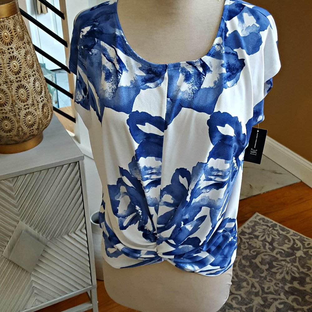 NEW! BRILLIANT Blue FLORAL Twist HEM BLOUSE